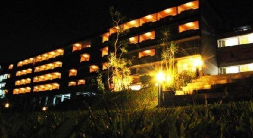 Alam Permai Hotel Bandung Exterior foto